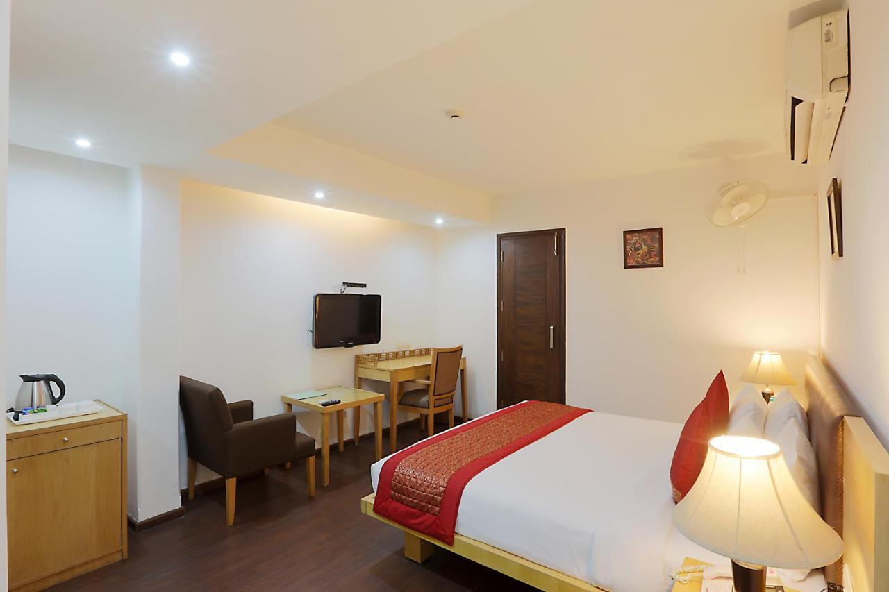Hotel Arch International Nowe Delhi Zewnętrze zdjęcie