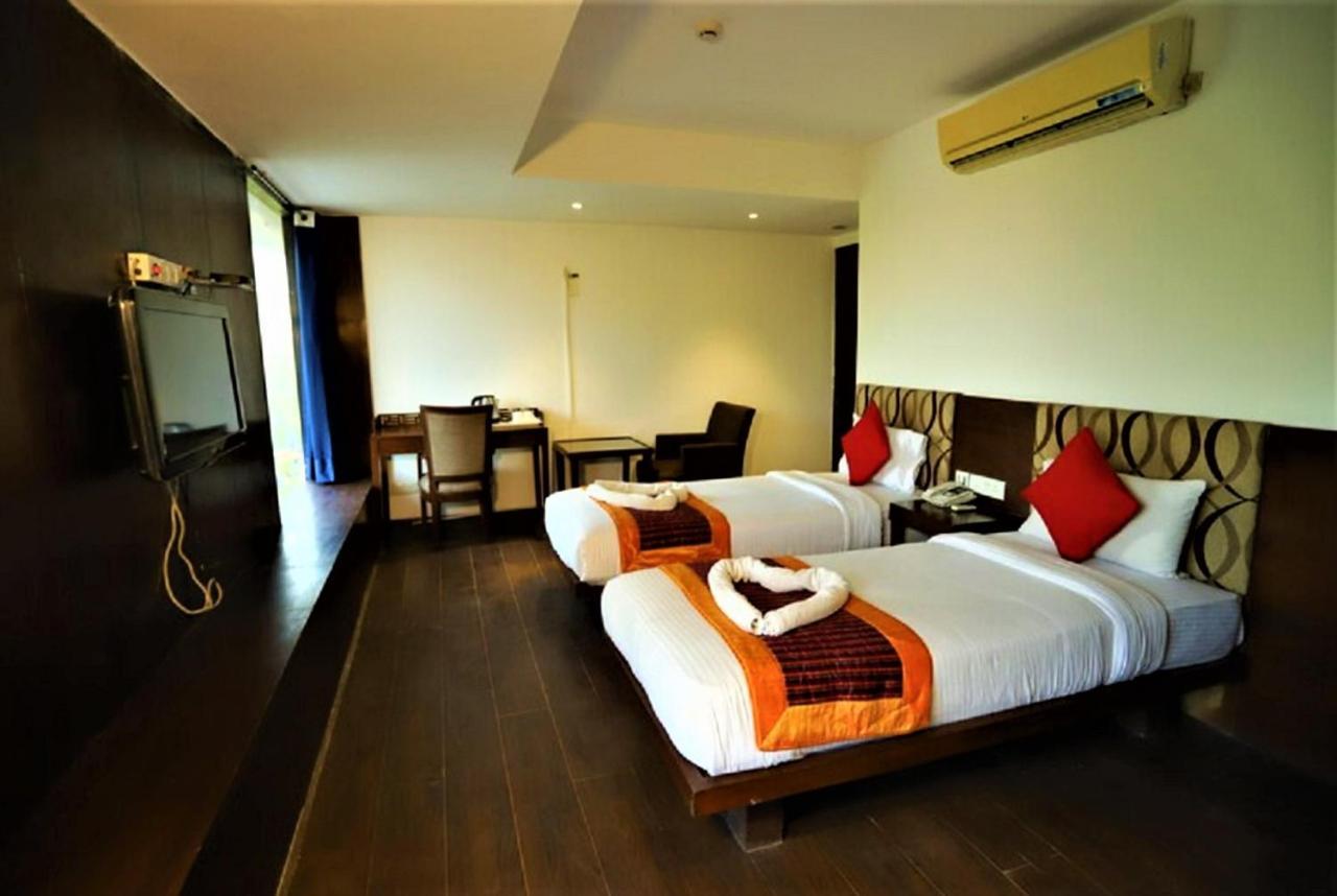 Hotel Arch International Nowe Delhi Zewnętrze zdjęcie