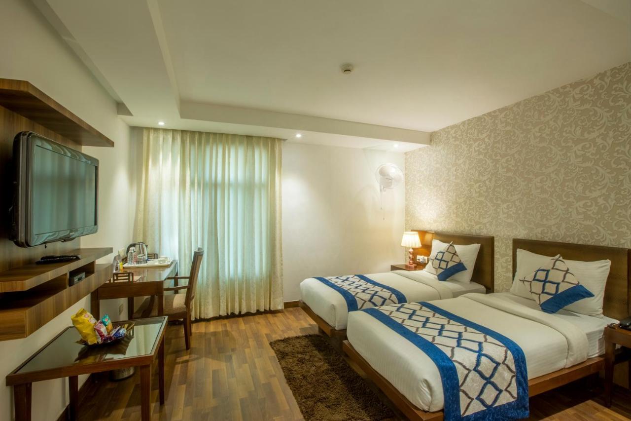 Hotel Arch International Nowe Delhi Zewnętrze zdjęcie