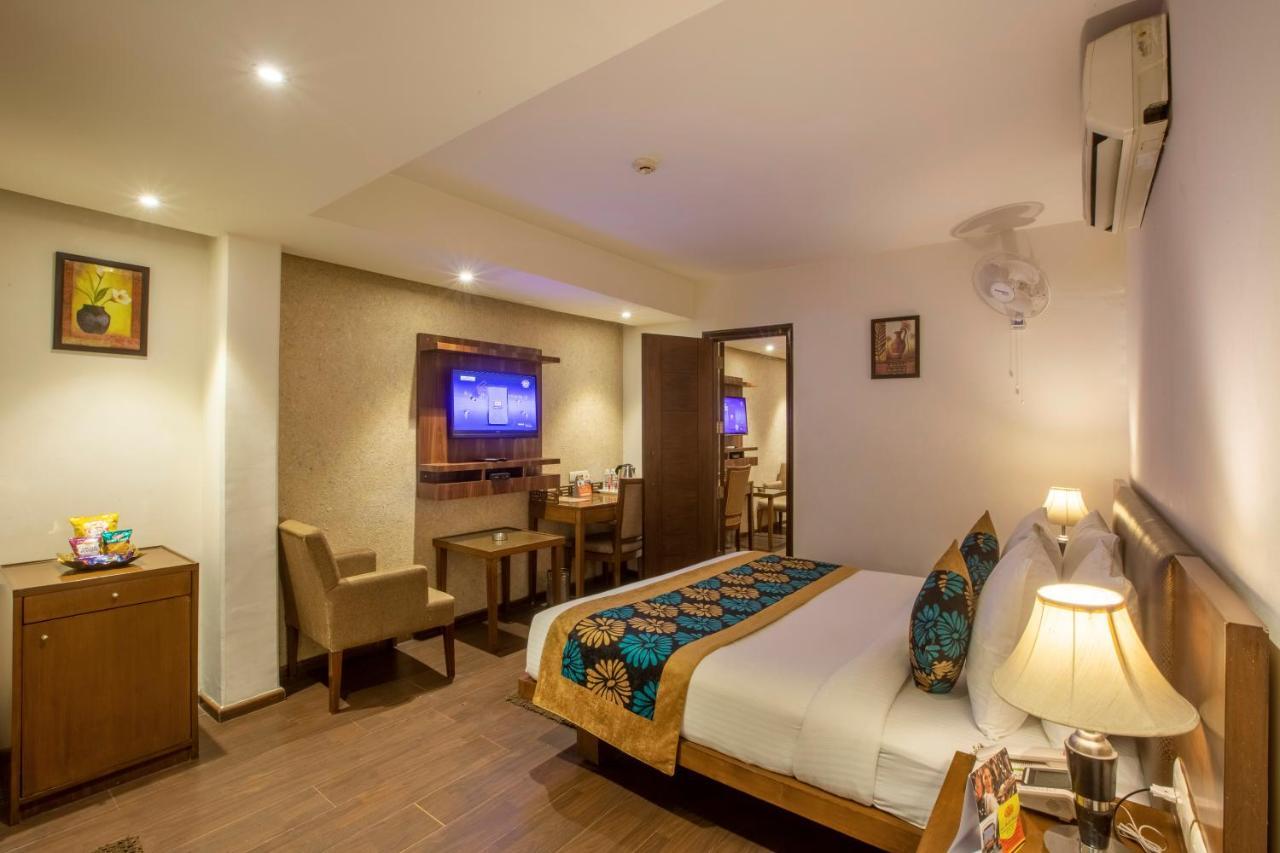 Hotel Arch International Nowe Delhi Zewnętrze zdjęcie