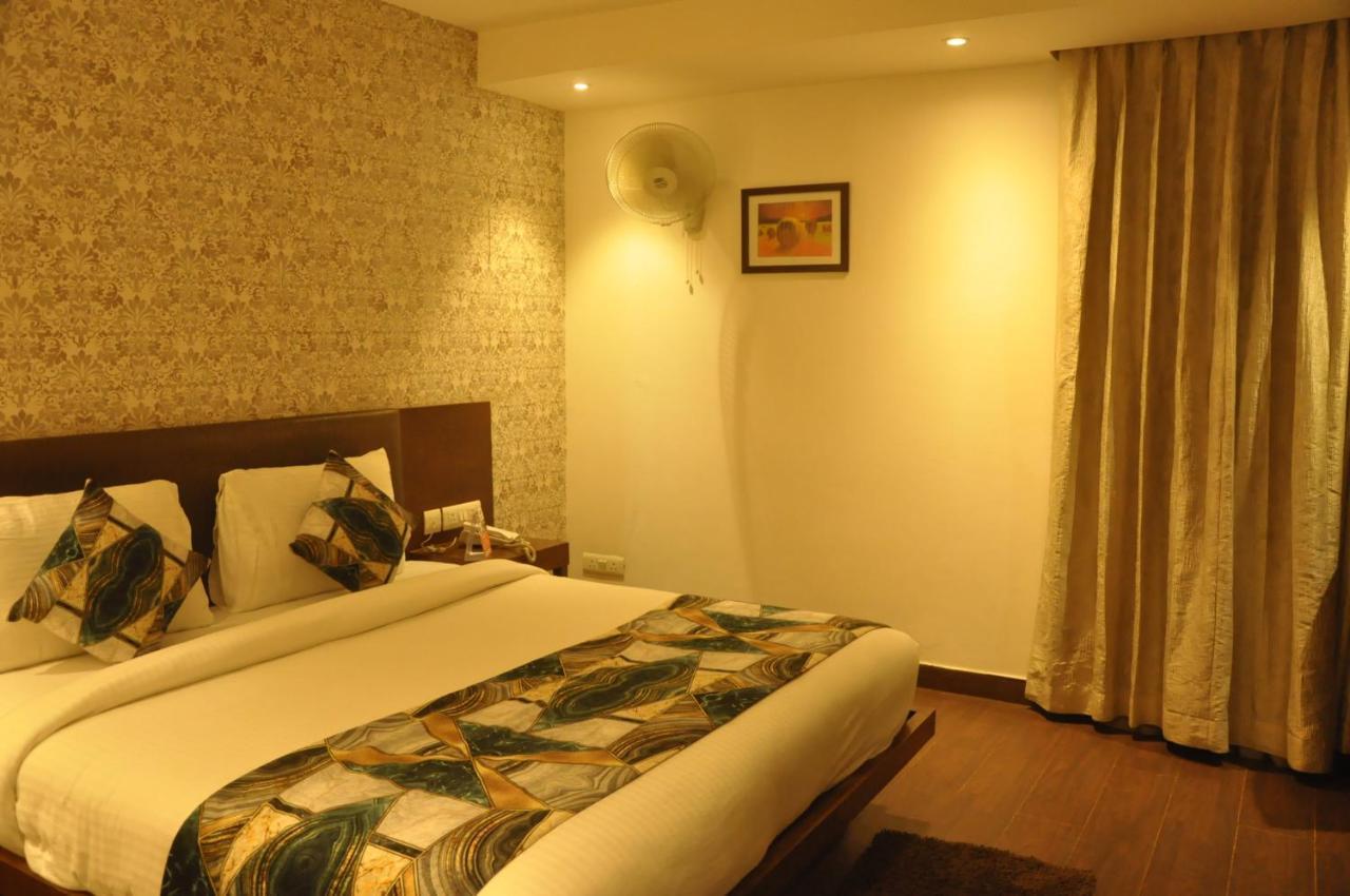 Hotel Arch International Nowe Delhi Zewnętrze zdjęcie