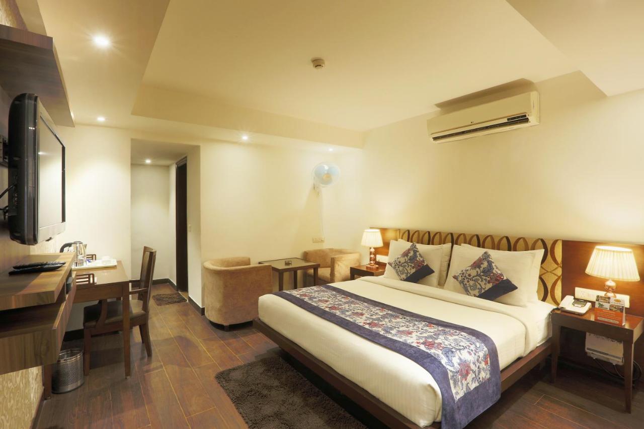 Hotel Arch International Nowe Delhi Zewnętrze zdjęcie